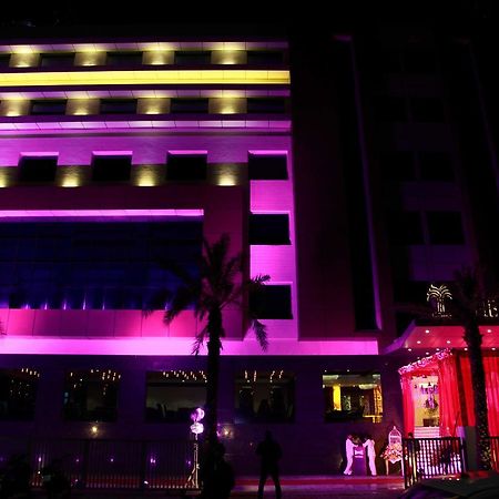 The Palm Court Hotel Ludhiana Exterior photo