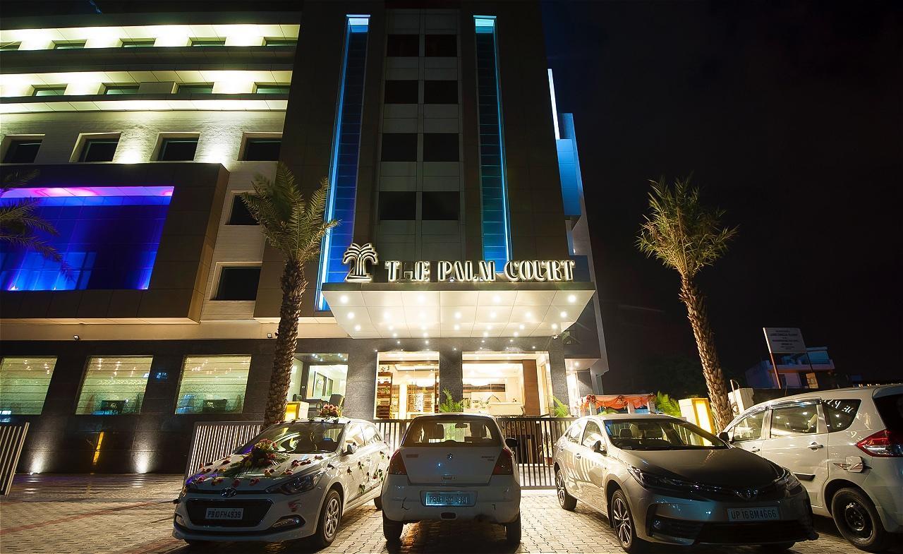 The Palm Court Hotel Ludhiana Exterior photo