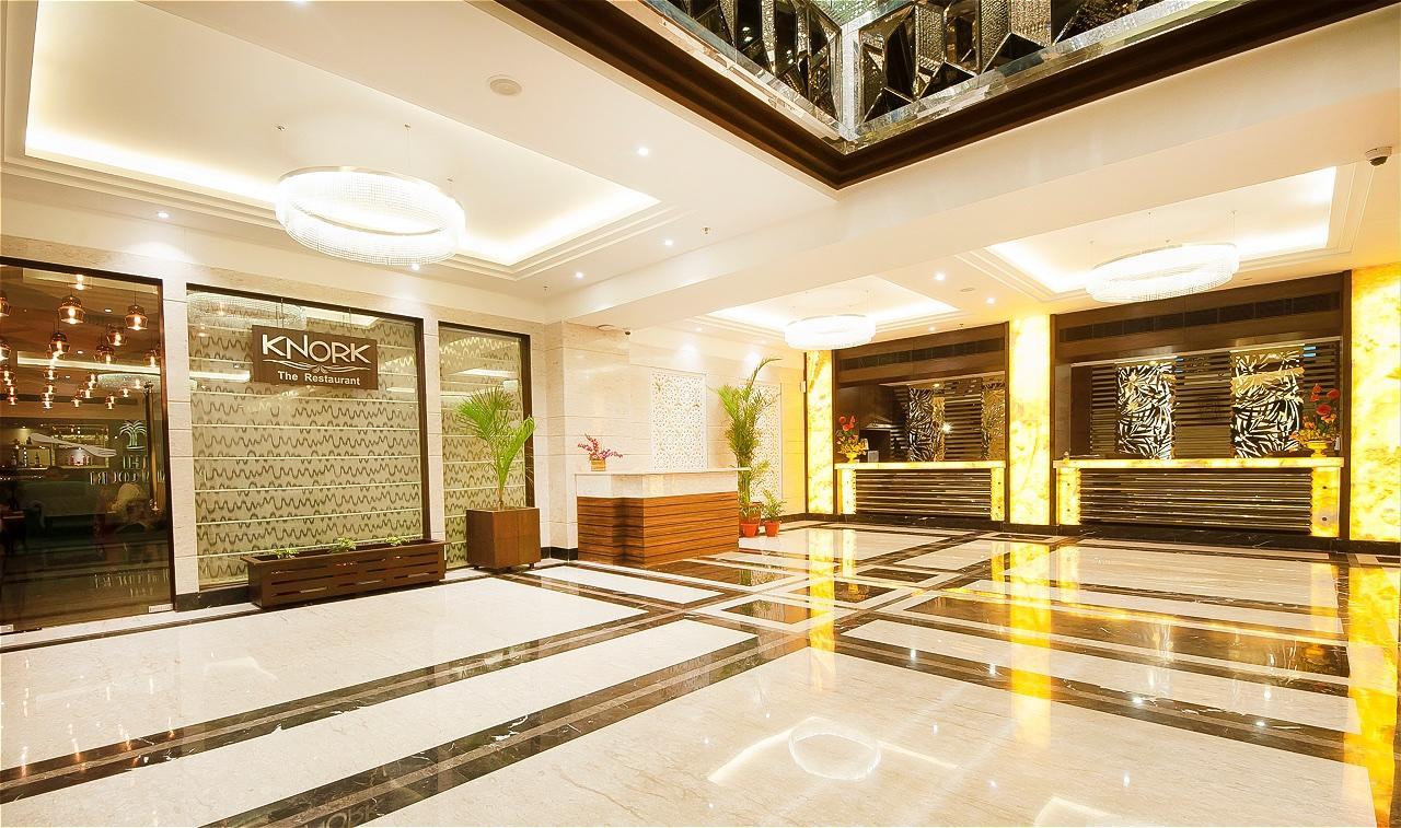 The Palm Court Hotel Ludhiana Exterior photo